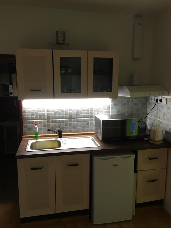 City Apartment Дечин Екстер'єр фото