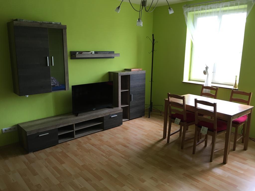 City Apartment Дечин Екстер'єр фото